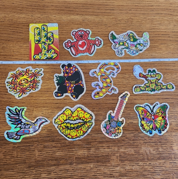 Vintage 1997 Holographic Vending Machine Stickers Animals Crazy Print Smile - Picture 3 of 6